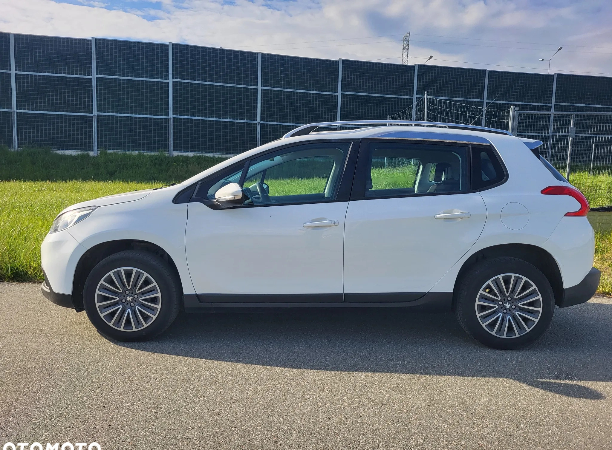 Peugeot 2008 cena 34700 przebieg: 112000, rok produkcji 2014 z Kielce małe 154